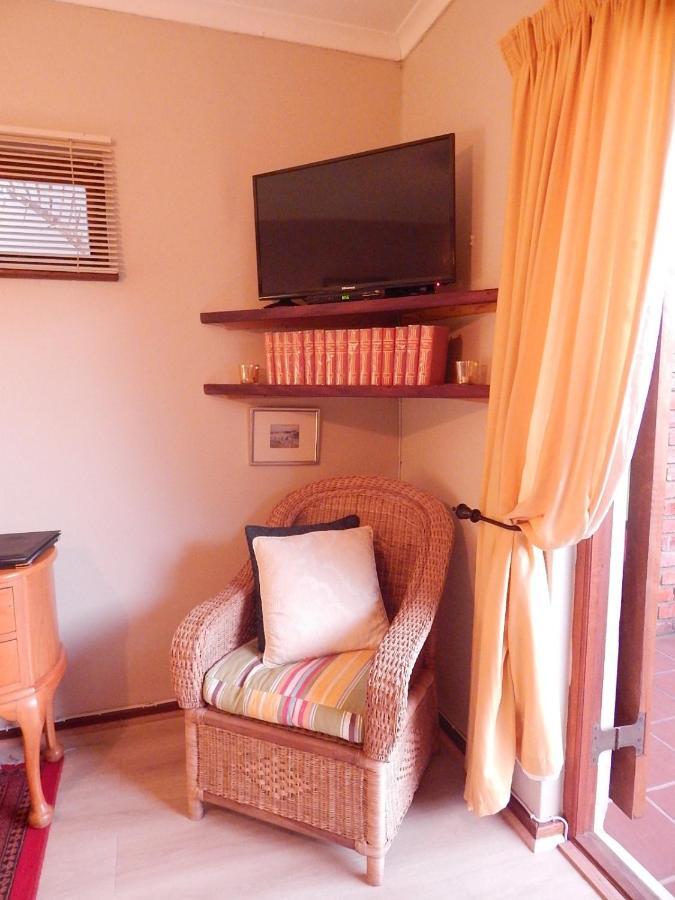 Swellendam Overnight Accommodation Экстерьер фото