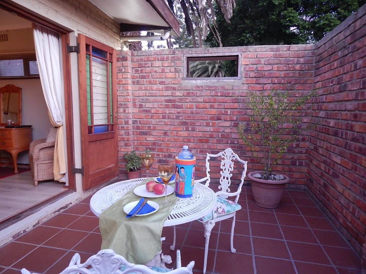 Swellendam Overnight Accommodation Экстерьер фото